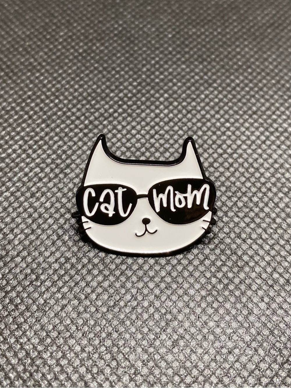 Proud Cat Mom Enamel Pin – Show Your Kitty Some Extra Love